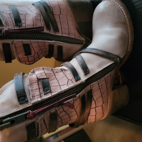 Freebird Baker - Picture 4 of 5